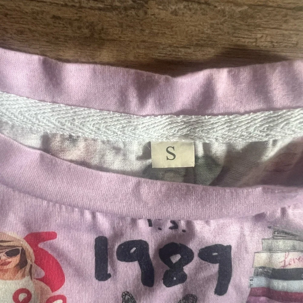 NWT Taylor Swift smart watch compatible wristband bundled w small Swiftie tshirt